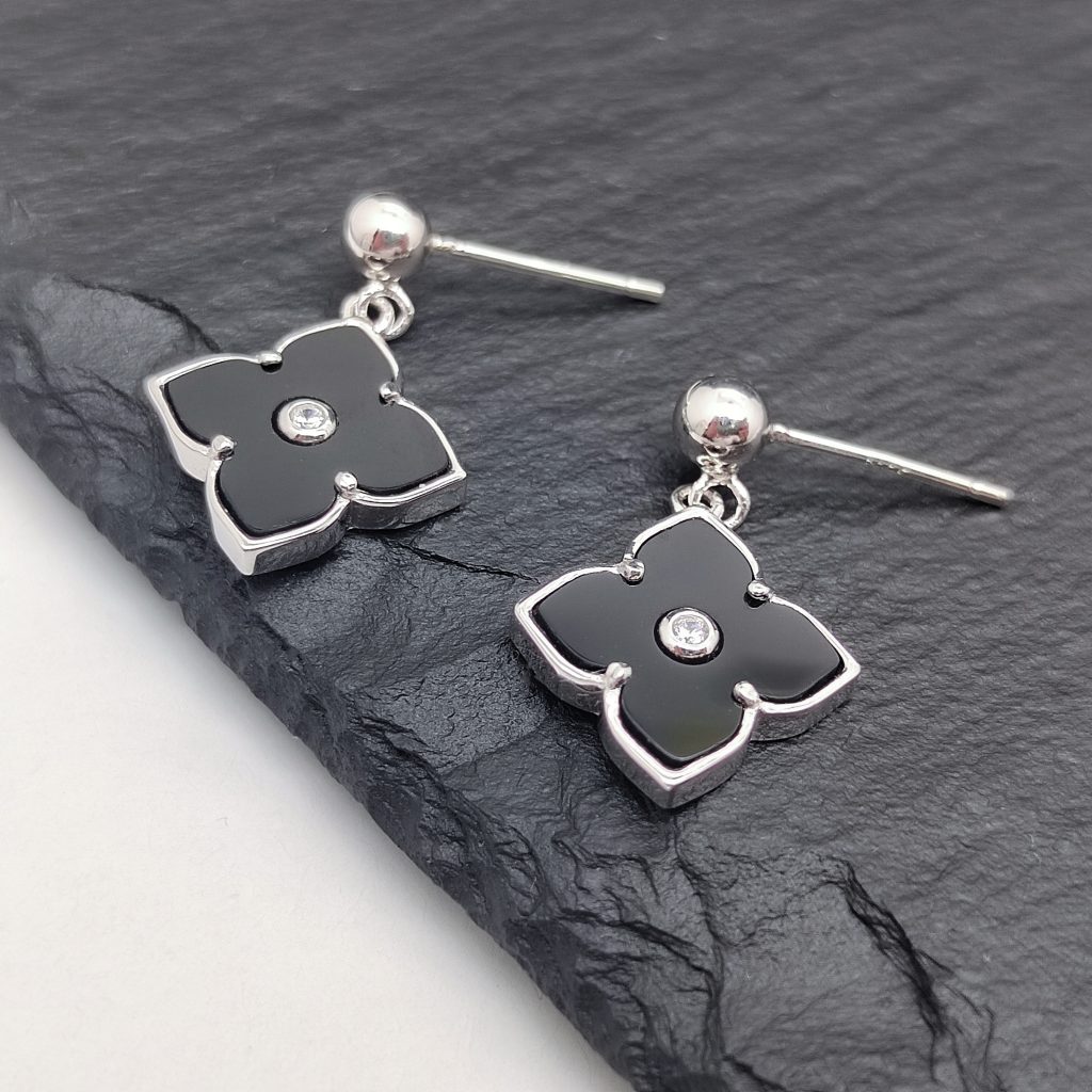 Four-leaf clover earrings